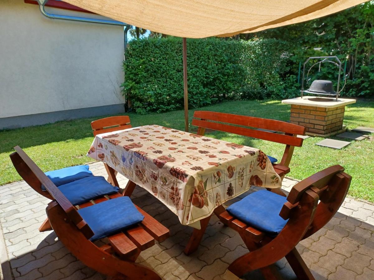 הוילה דונאפטאי Relax Ii. Vendeghaz מראה חיצוני תמונה